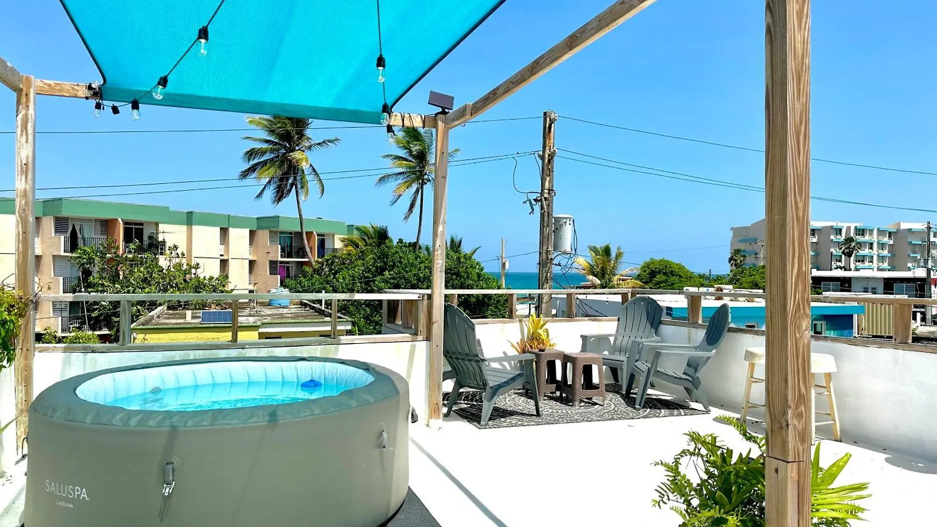 Casa Sofia Wabi Sabi Apt With Rooftop, Walk To Beach Luquillo